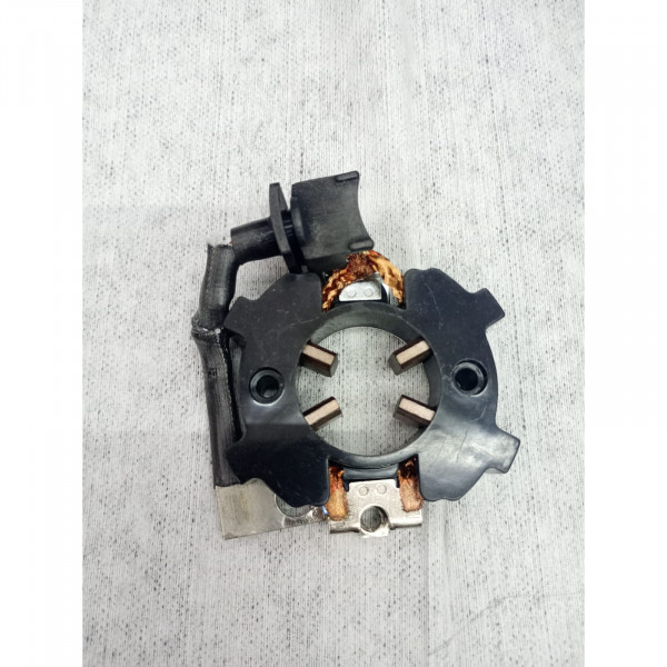 PORTA ESCOVAS MOTOR DE PARTIDA 24V MITSUBISHI